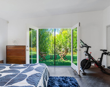 22705 Crespi Street - Photo Thumbnail 20