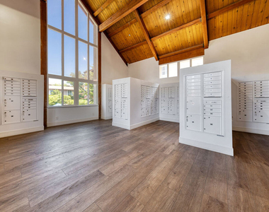 6505 Green Valley Circle - Photo Thumbnail 22