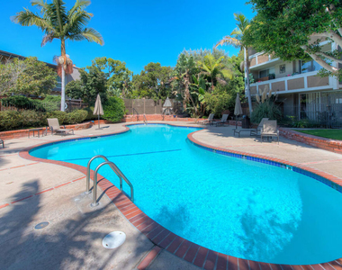 6505 Green Valley Circle - Photo Thumbnail 29