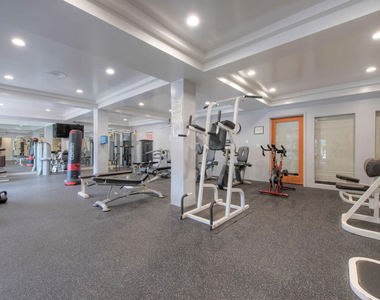 6505 Green Valley Circle - Photo Thumbnail 32