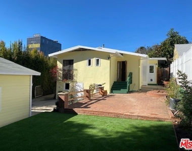 1204 N Hilldale Avenue - Photo Thumbnail 6