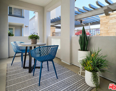 41545 Ivy Street - Photo Thumbnail 5
