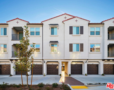 41545 Ivy Street - Photo Thumbnail 12