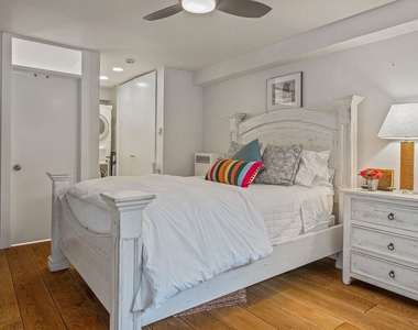 1605 Cabrillo Avenue - Photo Thumbnail 23
