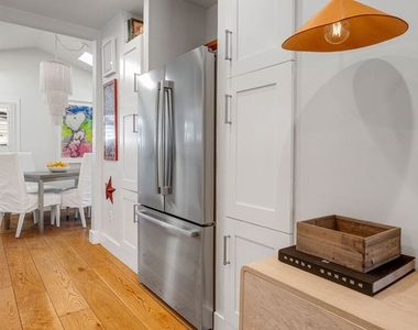 1605 Cabrillo Avenue - Photo Thumbnail 15