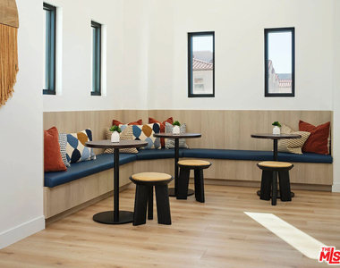41545 Ivy Street - Photo Thumbnail 21