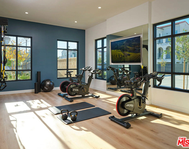 41545 Ivy Street - Photo Thumbnail 22