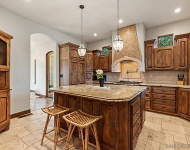 7964 Prospect - Photo Thumbnail 20