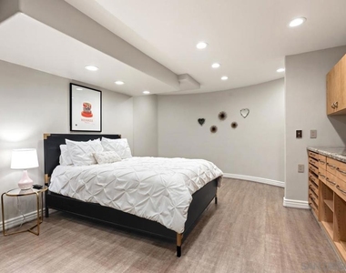 7964 Prospect - Photo Thumbnail 43