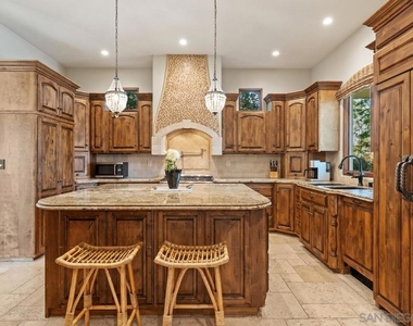 7964 Prospect - Photo Thumbnail 19