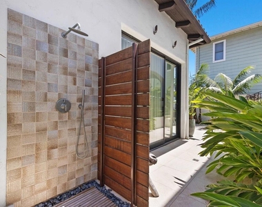 227 Neptune Ave - Photo Thumbnail 34