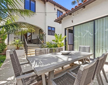 227 Neptune Ave - Photo Thumbnail 33