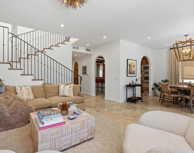 227 Neptune Ave - Photo Thumbnail 7