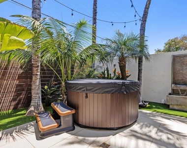 227 Neptune Ave - Photo Thumbnail 30