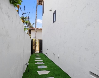 227 Neptune Ave - Photo Thumbnail 35