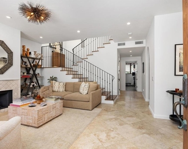 227 Neptune Ave - Photo Thumbnail 4