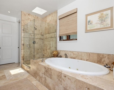 227 Neptune Ave - Photo Thumbnail 23