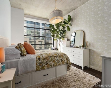 1050 Island Ave - Photo Thumbnail 14