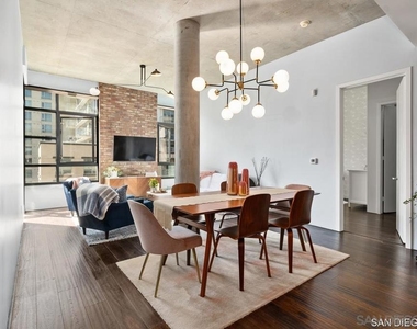 1050 Island Ave - Photo Thumbnail 2