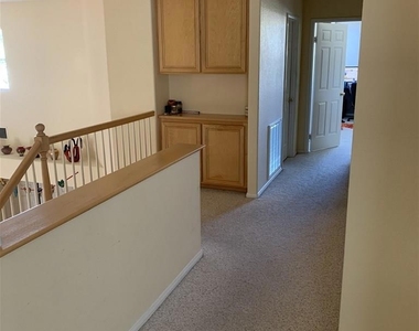 17136 Patina Street - Photo Thumbnail 14