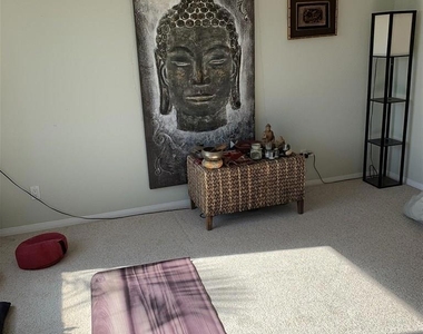 17136 Patina Street - Photo Thumbnail 10