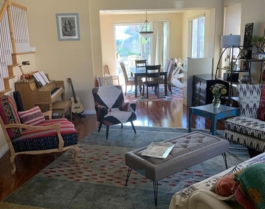 17136 Patina Street - Photo Thumbnail 6