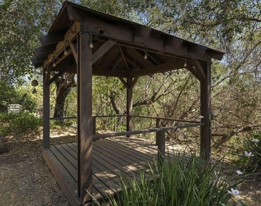 885 Eldorado Drive - Photo Thumbnail 37