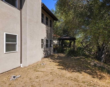 885 Eldorado Drive - Photo Thumbnail 39