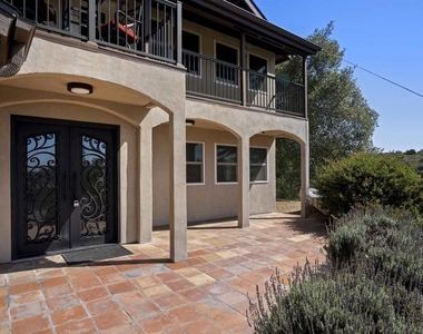 885 Eldorado Drive - Photo Thumbnail 2