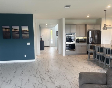 4633 Quiet Ridge Lane - Photo Thumbnail 4