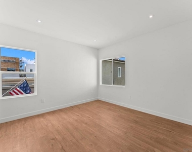 1826 Chico St - Photo Thumbnail 12
