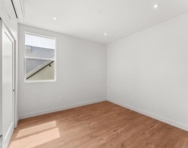 4052 Sequoia St - Photo Thumbnail 12