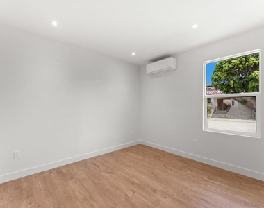 1824 Chico St - Photo Thumbnail 10