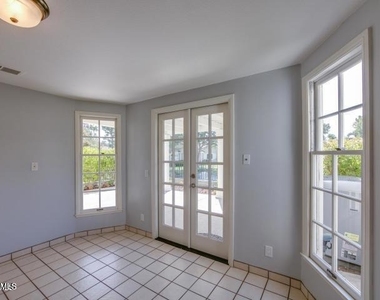 3046 Winding Lane - Photo Thumbnail 10