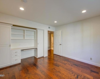 3046 Winding Lane - Photo Thumbnail 12