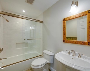 3046 Winding Lane - Photo Thumbnail 13