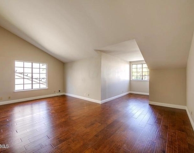 3046 Winding Lane - Photo Thumbnail 21