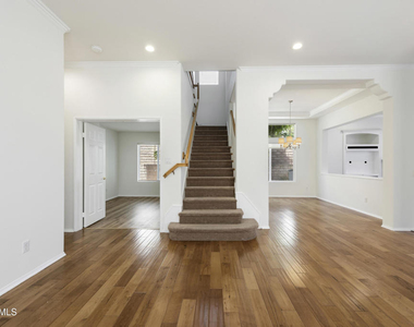 2946 Venezia Lane - Photo Thumbnail 3