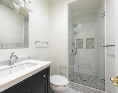 2946 Venezia Lane - Photo Thumbnail 8