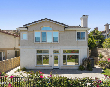 2946 Venezia Lane - Photo Thumbnail 29