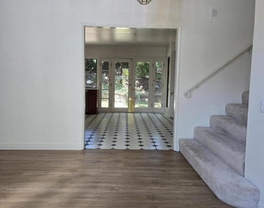 3166 Black Hills Court - Photo Thumbnail 2