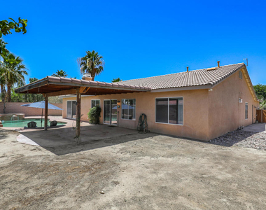 47820 Calle Zafiro - Photo Thumbnail 32