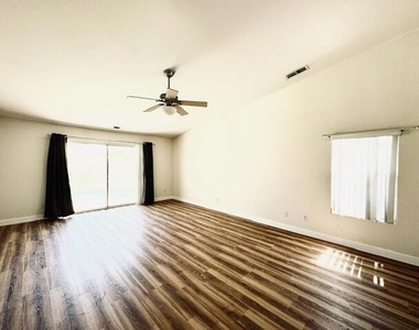 47820 Calle Zafiro - Photo Thumbnail 15