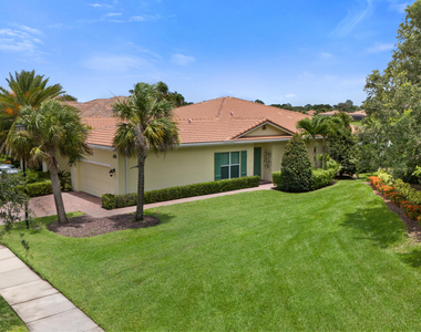 17132 Sw Ambrose Way - Photo Thumbnail 3