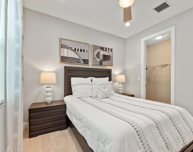 17132 Sw Ambrose Way - Photo Thumbnail 27