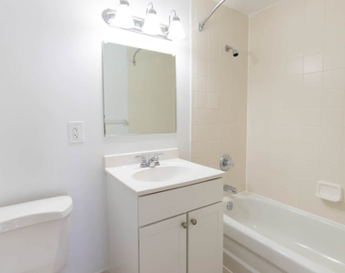155 Washington Street - Photo Thumbnail 20