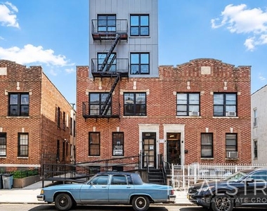 1526 Park Place - Photo Thumbnail 6
