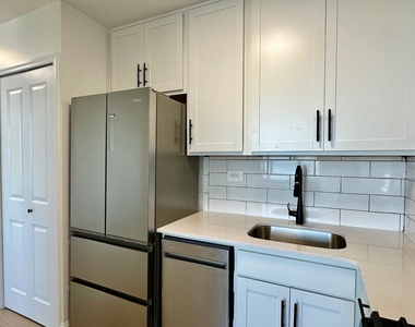 3333 Broadway - Photo Thumbnail 13