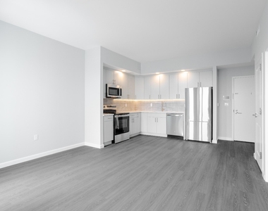 183-03 Hillside Avenue - Photo Thumbnail 5