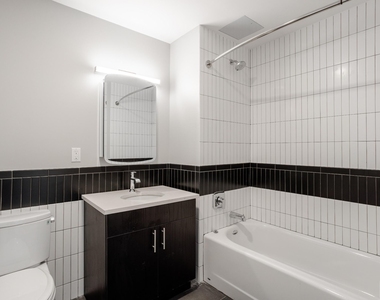 183-03 Hillside Avenue - Photo Thumbnail 9